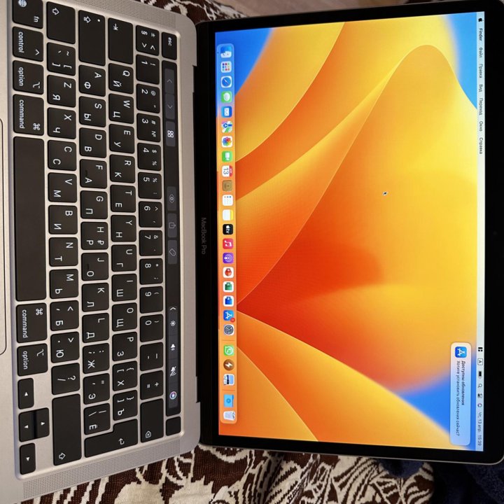 Apple MacBook Pro 13 2020 m1 8/256 рст