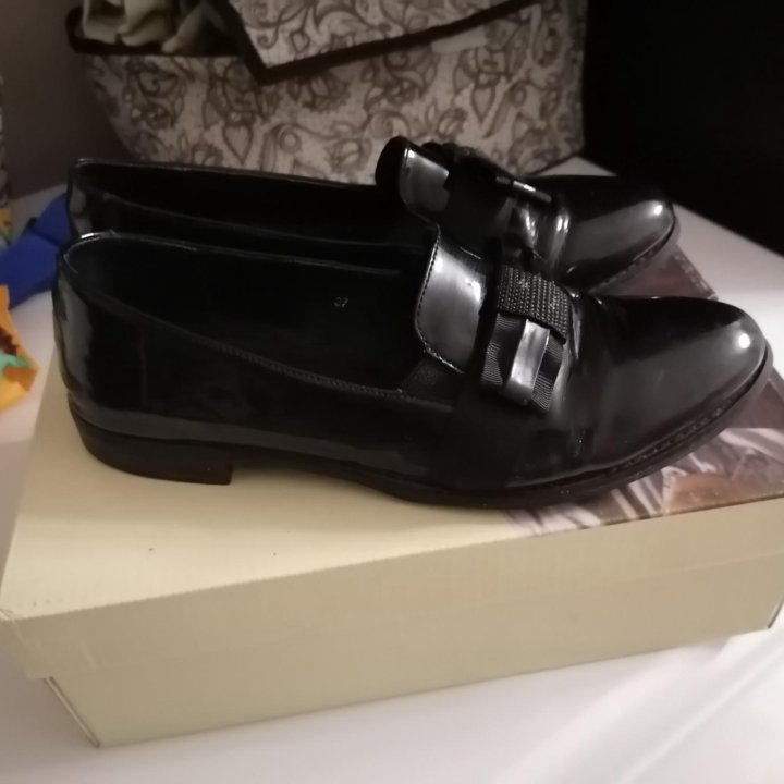 Обувь на девочку пакетом