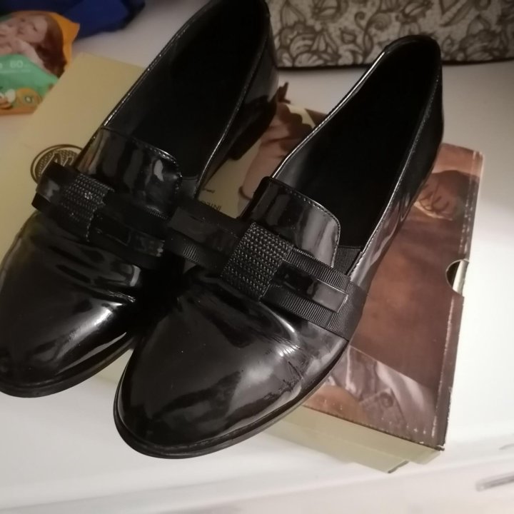 Обувь на девочку пакетом