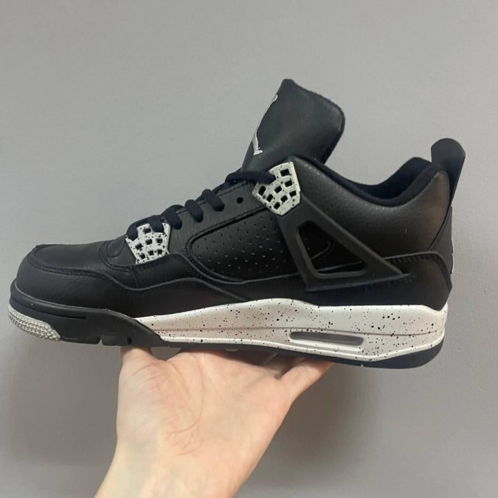 Кроссовки Nike Air Jordan 4