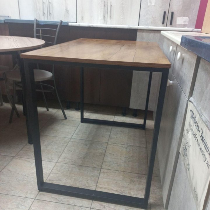 Стол 
