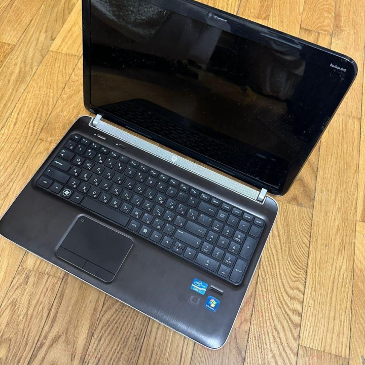 Hp pavilion dv6 CORE I7 3000mhz/8gb ram (16gb)/256