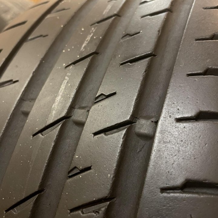 Continental 215/50 R17