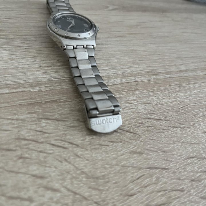 Часы Swatch