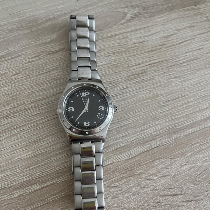 Часы Swatch