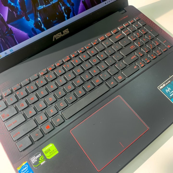 Игровой ноутбук Asus i7/GTX/SSD/FullHD