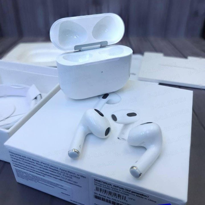 Последняя версия AirPods (эйрподс)