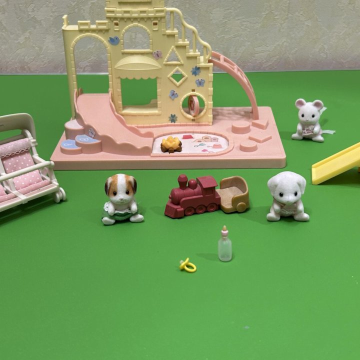 Набор Sylvanian Families (с малышами)