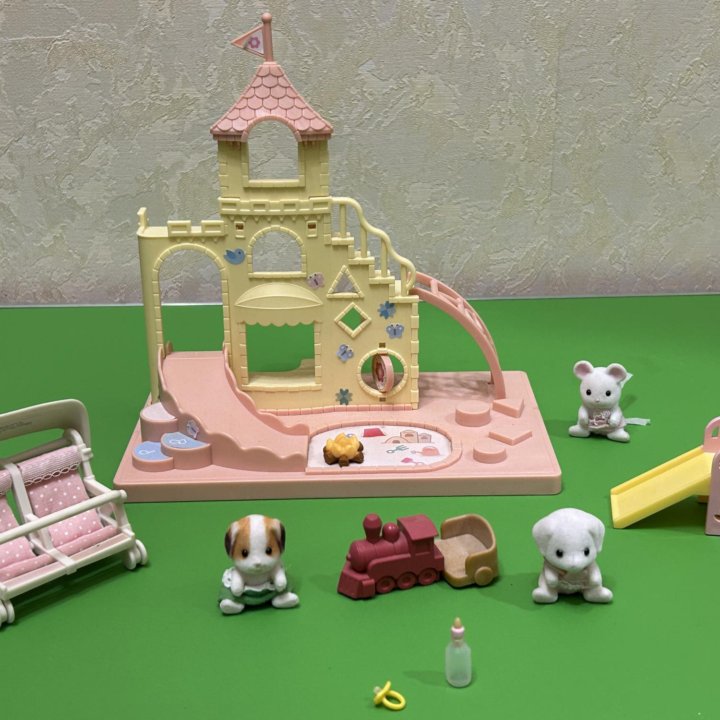 Набор Sylvanian Families (с малышами)