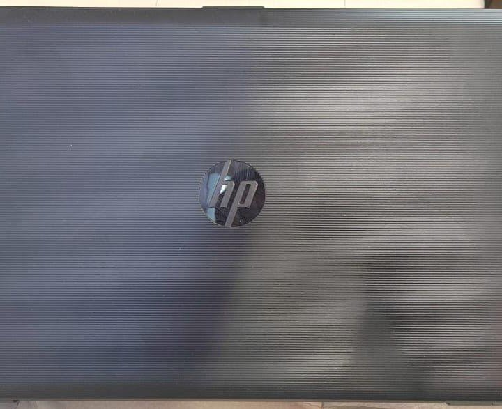 Hp 15-ba576Ur , AMD A6 7310 + 8gb Ram + 500gb и в