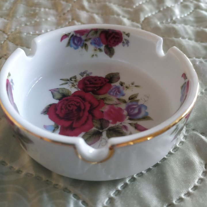 Пепельница