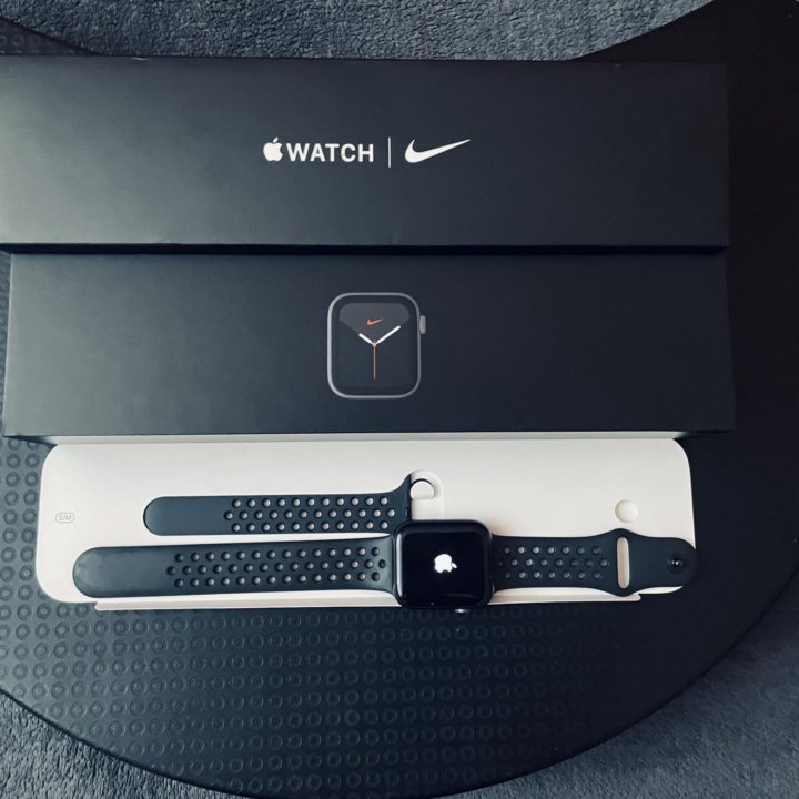 Apple Watch Nike Series 6 44mm РОСТЕСТ