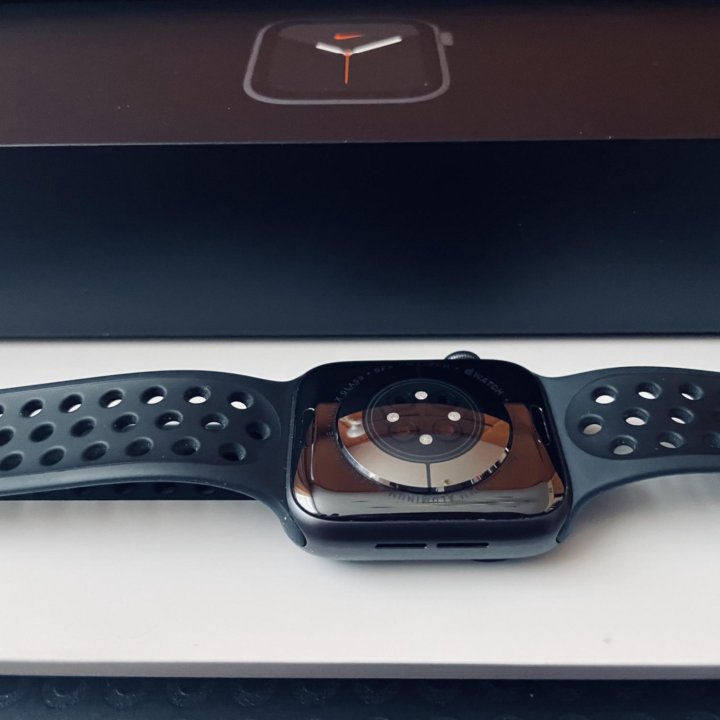 Apple Watch Nike Series 6 44mm РОСТЕСТ