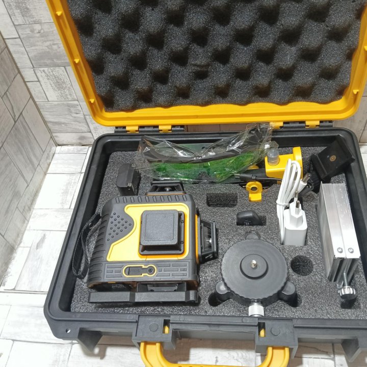 Лазерный уровень dewalt 4 d 360