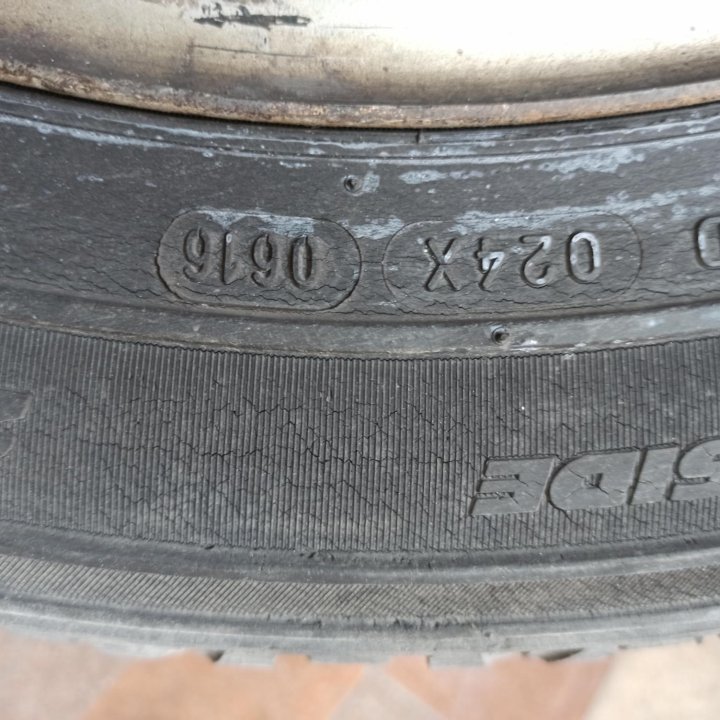 Шыны MICHELIN 215/65/16xl