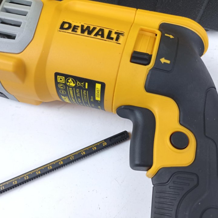 Перфоратор сетевой Dewalt