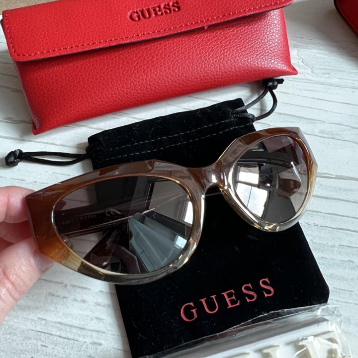 New! Очки GUESS оригинал