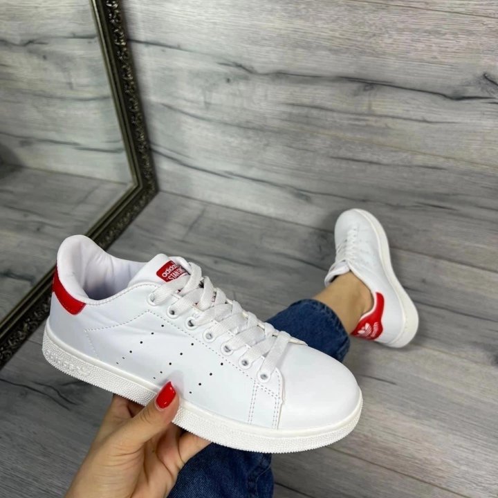 Кроссовки adidas Stan Smith