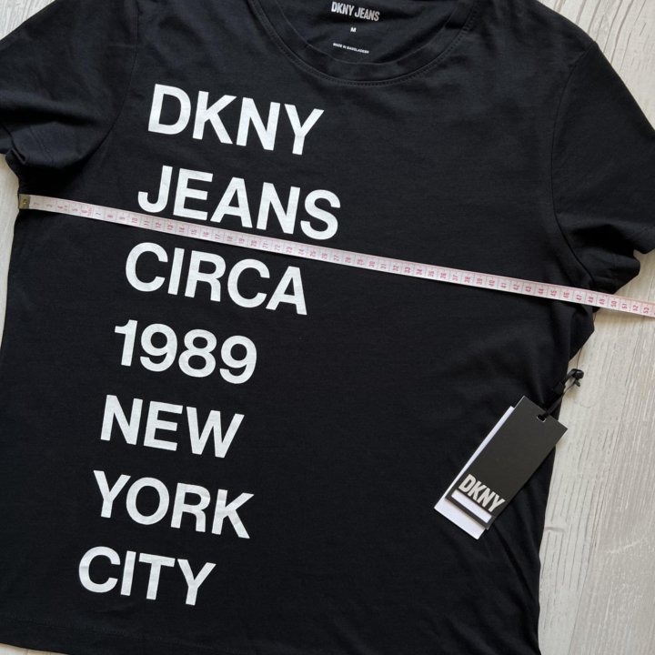 New! Футболка DKNY, размер М