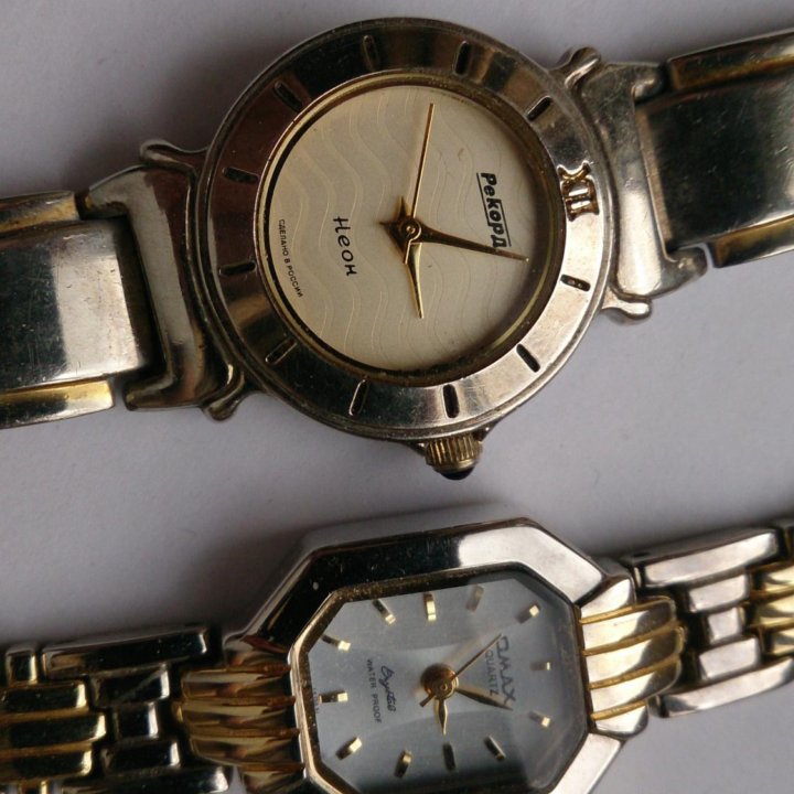 часы кварцевые