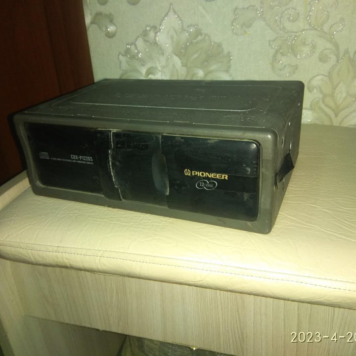 Cd-чейнджер Pioneer cdx-p1220s