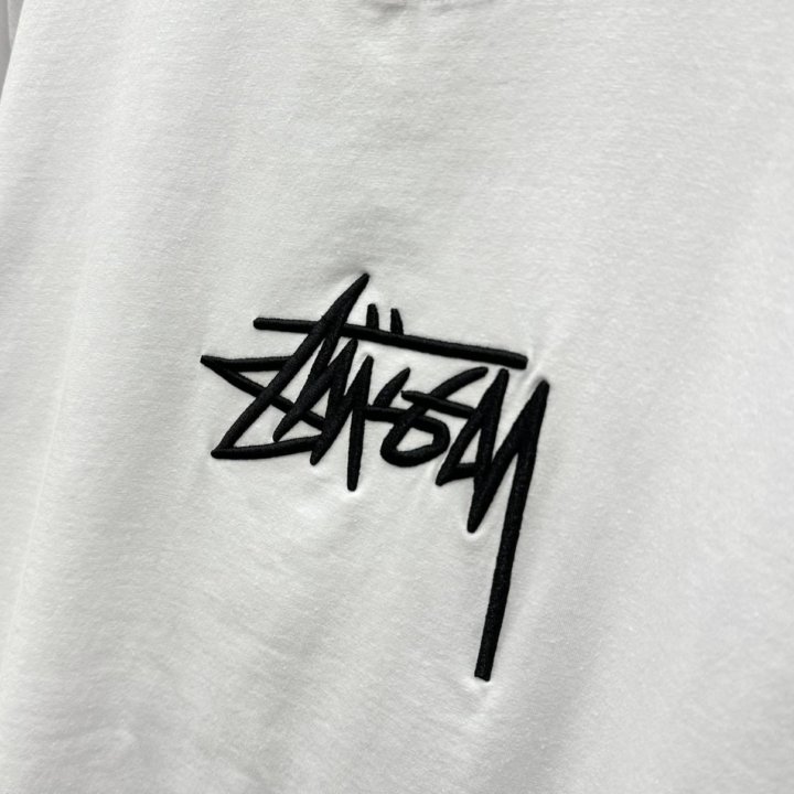 Классные хлопковые легкие футболки Stussy