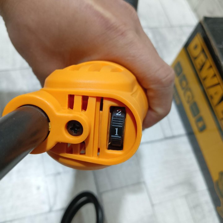 Ушм dewalt 125 с регулировкой