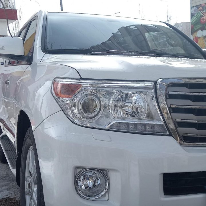 Toyota Land Cruiser, 2013