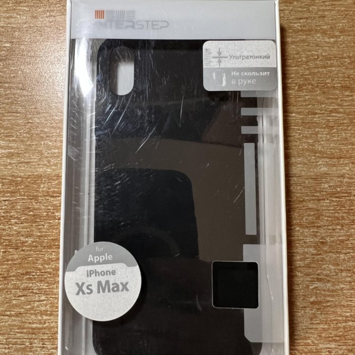 Чехлы на IPhone Xs Max