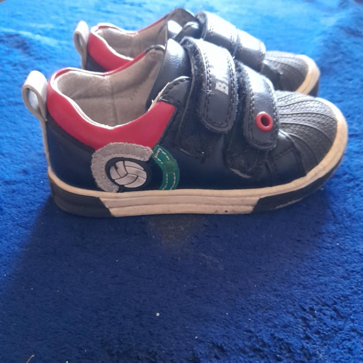 Полуботинки