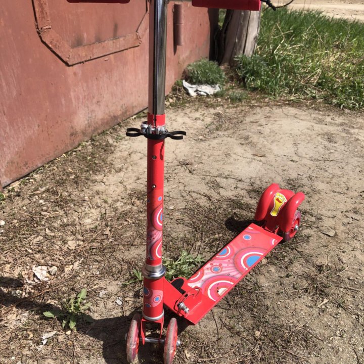 Детский самокат