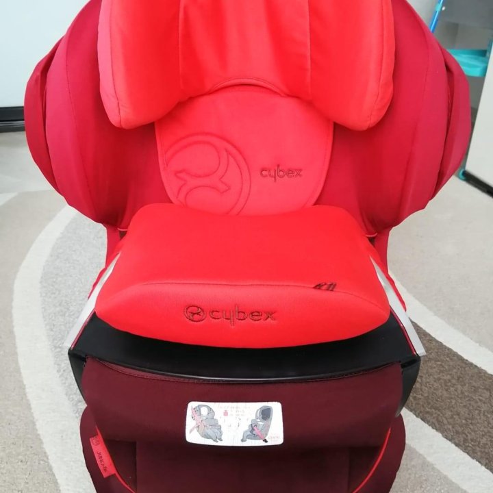 Детское кресло Cybex 9-18 кг. JUNO-FIX