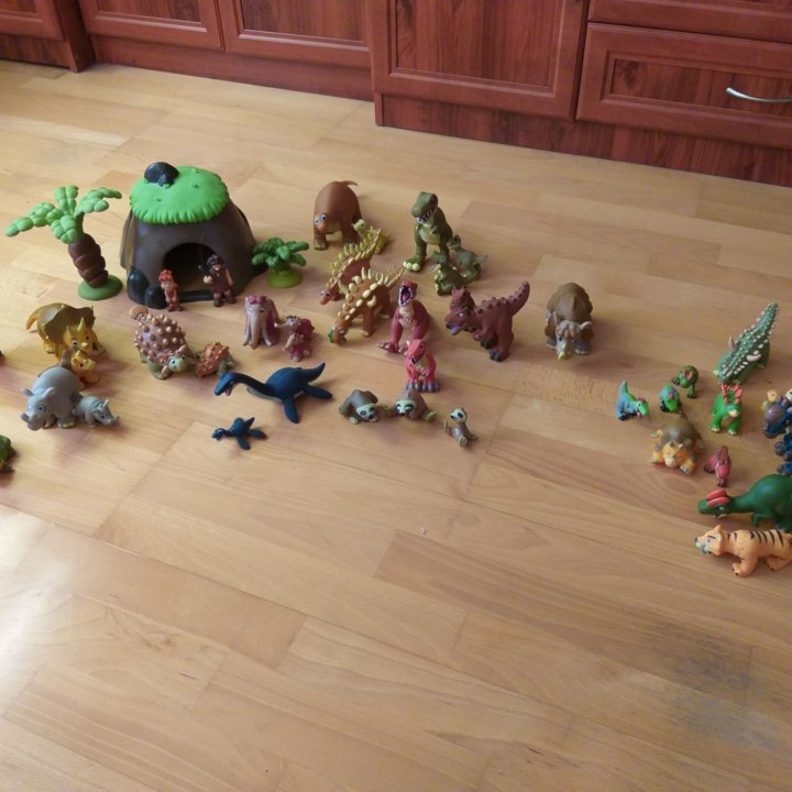 Коллекция динозавров