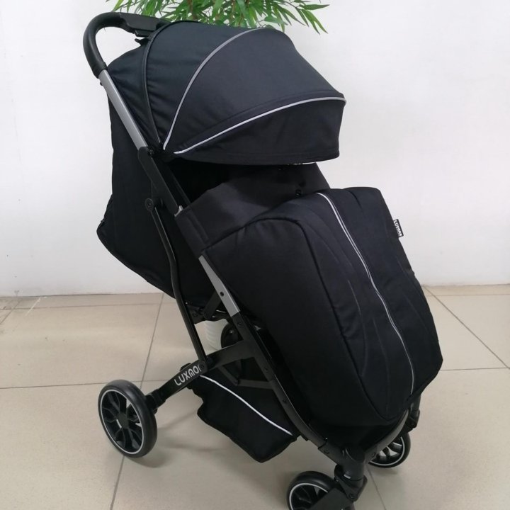 НОВАЯ коляска Luxmom V3 (Black)