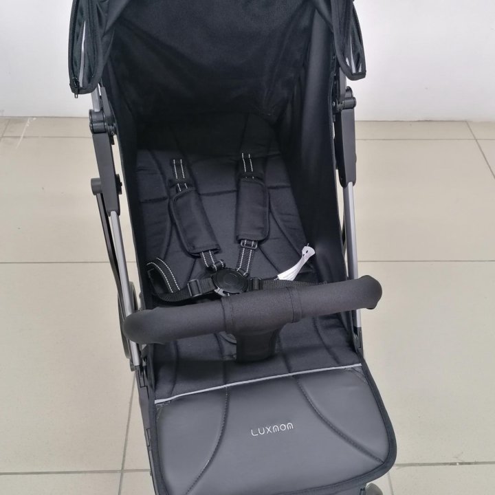 НОВАЯ коляска Luxmom V3 (Black)