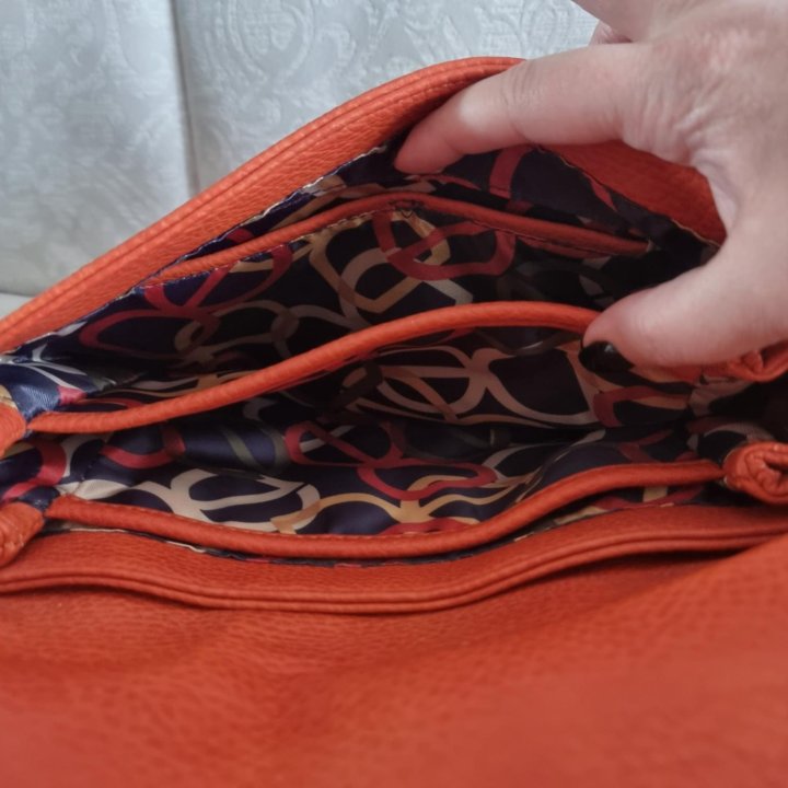 Сумка кожаная