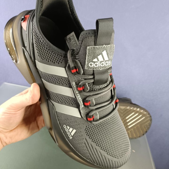 Кроссовки мужские Adidas Feather