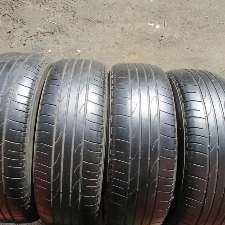 4шт 215\65 R16 Bridgestone