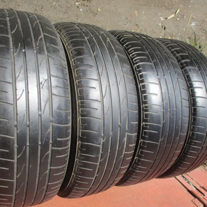 4шт 215\65 R16 Bridgestone