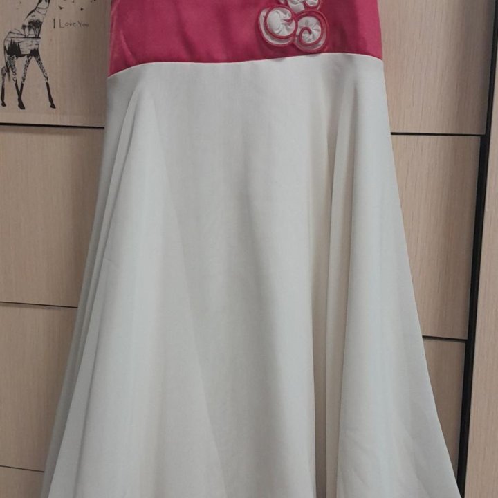 Платье на выпускной в детский сад.128-136