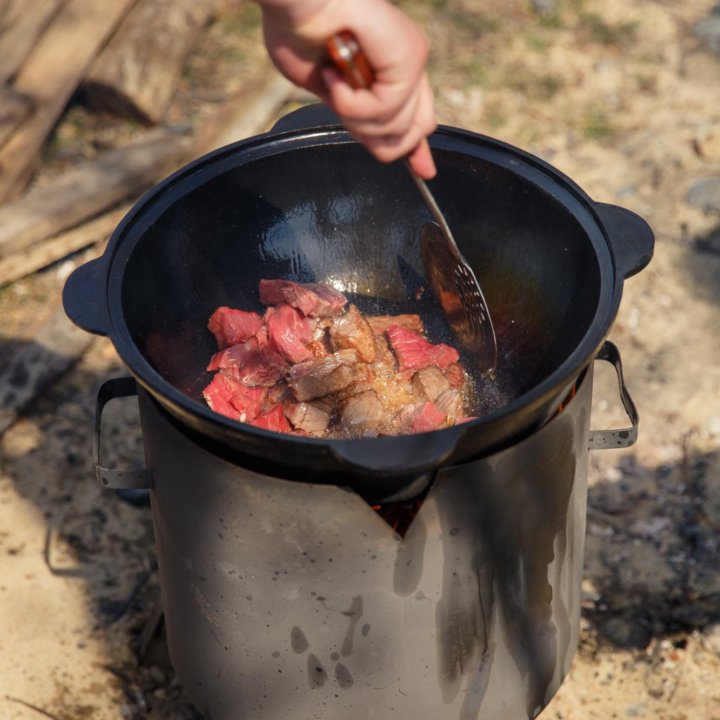 Казан чугунный 10 л плоское и круглое дно