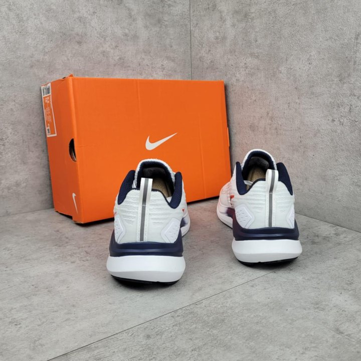 Мужские кроссовки Nike ZoomX