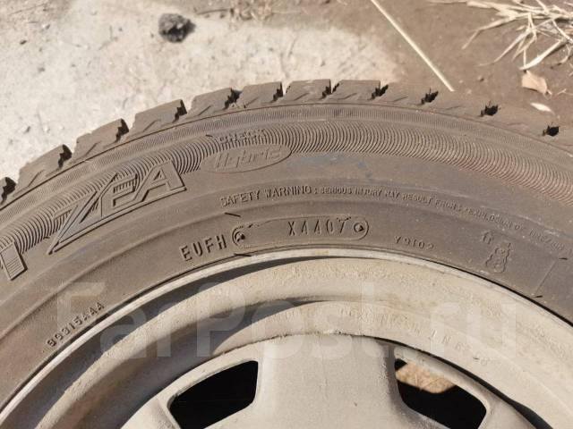 Goodyear Ice Navi Zea 175/70r13 на штампованных ди