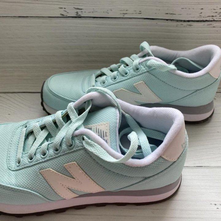 New Balance 6US