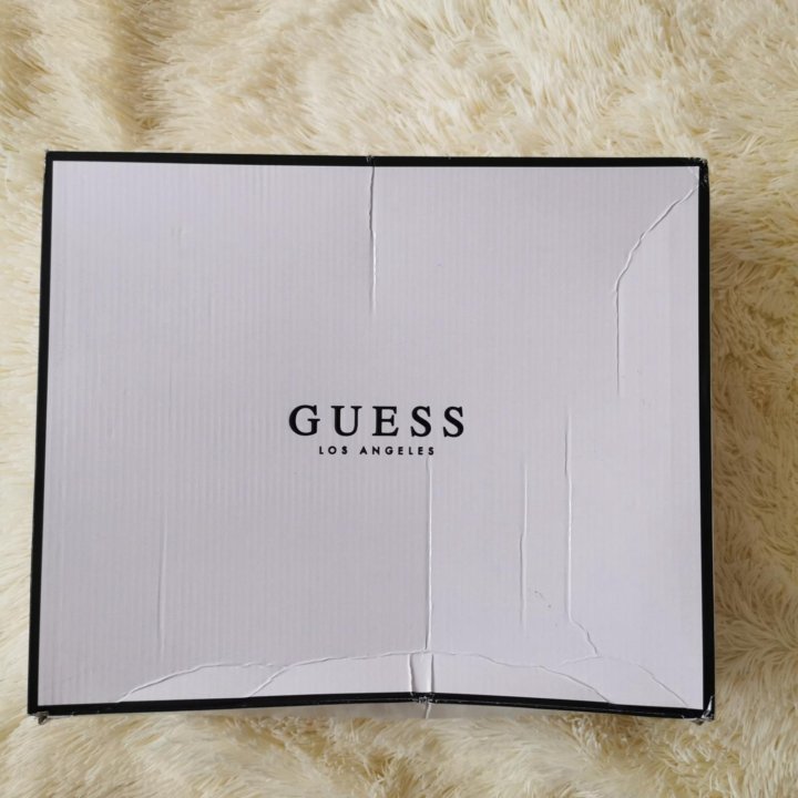 Батильоны Guess