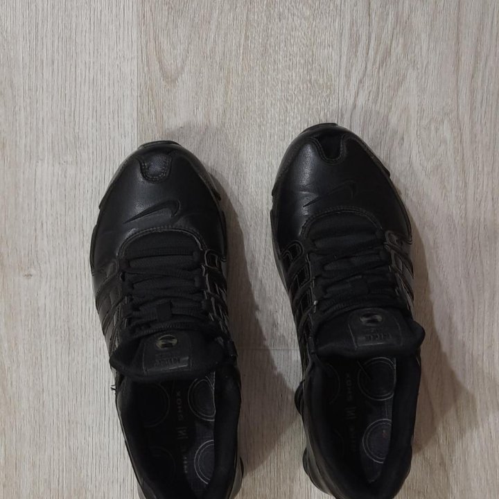 Кроссовки Nike shox 325201-099