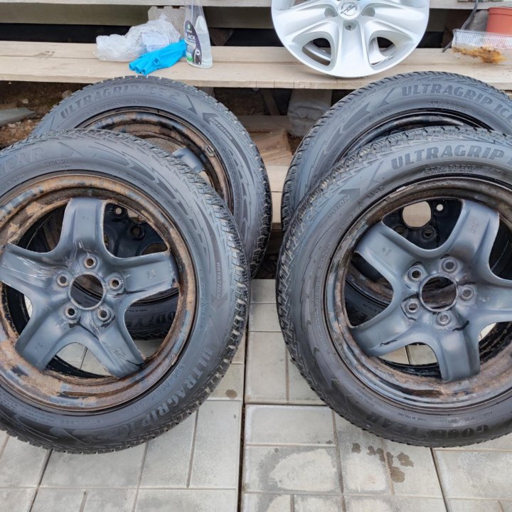 Зима Goodyear UltraGrip Ice 2 205/55 R16