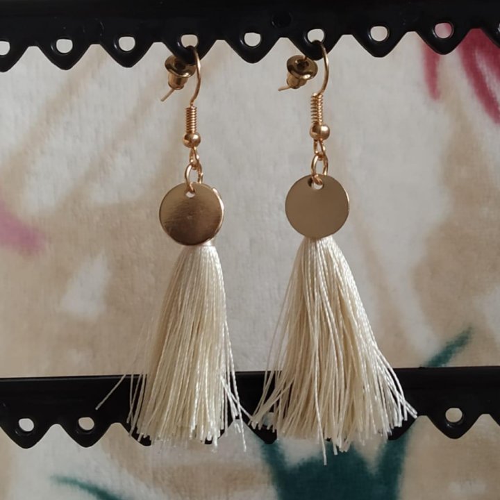 Серьги-кисти