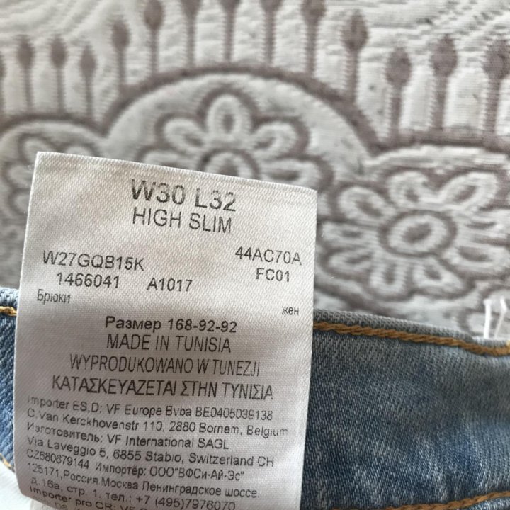 Новые оригинальные джинсы Wrangler р.30/32