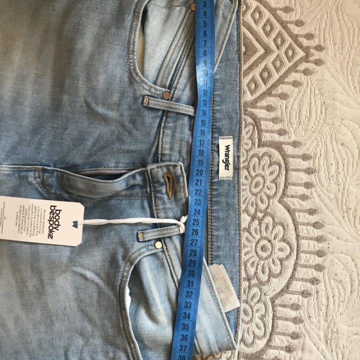 Новые оригинальные джинсы Wrangler р.30/32